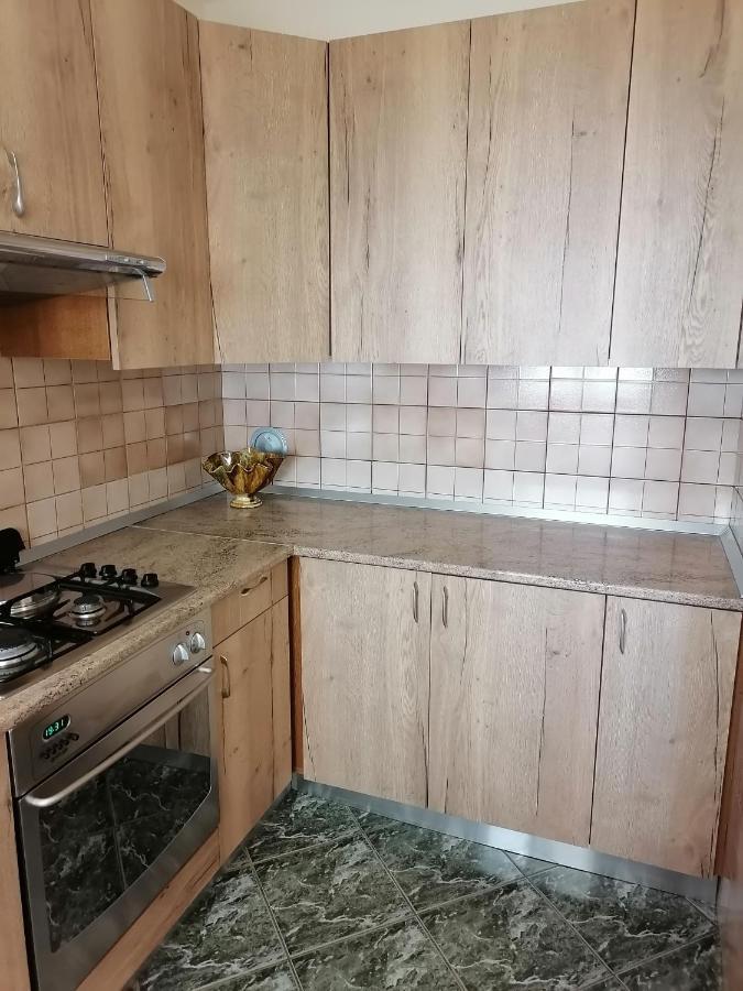 Apartmani Andelo I Ruzica Mundanije エクステリア 写真